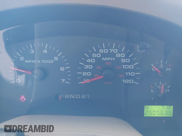 2005 Ford F-150 XLT с VIN 1FTRW12W05FA26857, выставлен на аукционе IAAI как лот 42479295 с пробегом 250 563 миль миль и . История ставок и продаж доступна на DreamBid. Изображение 7.