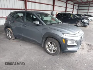 2019 Hyundai Kona SE with VIN KM8K1CAA0KU371164, listed as a IAAI auction lot 42090955 with 70,225 mi miles and . Bid and sale history available at carsss.com. Image 1.