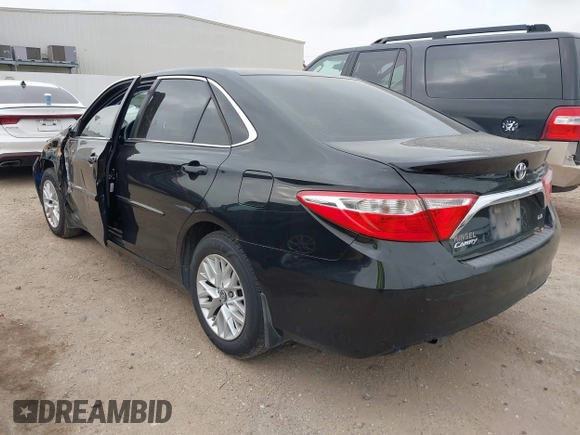 2017 Toyota Camry XLE with VIN 4T1BF1FK0HU344840, listed as a IAAI auction lot 41802154 with 132,807 mi miles. Bid and sale history available at carsss.com. Image 3.