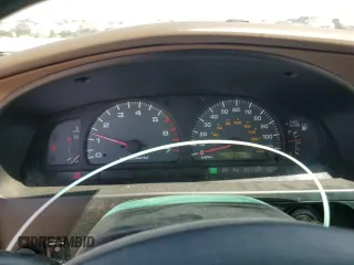 2000 Toyota 4Runner SR5 z VIN JT3GN86RXY0154204, wystawiony jako Copart lot #59130105 z przebiegiem 195 446 mil mil oraz Czysty tytuł • Clean title. Historia ofert i sprzedaży dostępna na DreamBid. Obrazek 9.