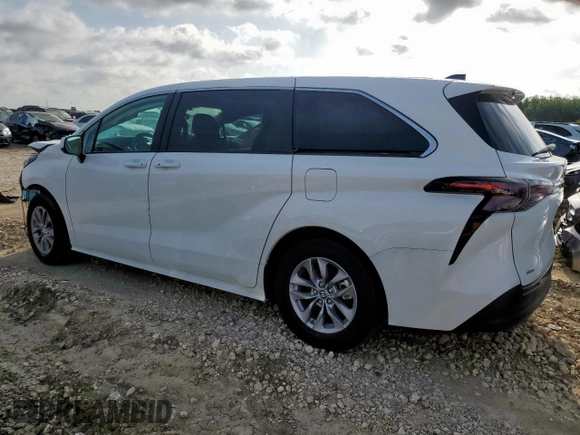 2024 Toyota Sienna LE with VIN 5TDKSKFC9RS145497, listed as a Copart auction lot 55567725 with 22,774 mi miles and Salvage title. Bid and sale history available at DreamBid. Image 2.