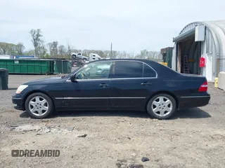 2005 Lexus LS 430 z VIN JTHBN36F450174540, wystawiony jako IAAI lot #42127938 z przebiegiem 216 251 mil mil oraz . Historia ofert i sprzedaży dostępna na DreamBid. Obrazek 14.