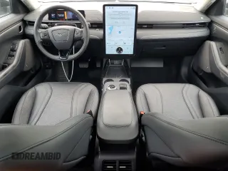 2023 Ford Mustang Mach-E Premium с VIN 3FMTK3SU6PMB06464, выставлен на аукционе Copart как лот 59789035 с пробегом 18 807 миль миль и На запчасти • Non repairable. История ставок и продаж доступна на DreamBid. Изображение 8.