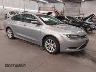 2015 Chrysler 200 Limited with VIN 1C3CCCAB1FN534985, listed as a IAAI auction lot 41914112 with 168,252 mi miles. Bid and sale history available at carsss.com. Image 1.
