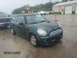 2011 MINI Clubman with VIN WMWZF3C58BTX81962, listed as a Copart auction lot 65543004 with Not Provided miles and Clean Title. Bid and sale history available at DreamBid. Image 4.