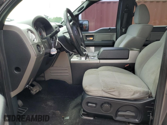 2007 Ford F-150 XLT z VIN 1FTPW14577FA46912, wystawiony jako Copart lot #64047995 z przebiegiem 140 452 mil mil oraz Szkoda całkowita • Salvage title. Historia ofert i sprzedaży dostępna na DreamBid. Obrazek 7.