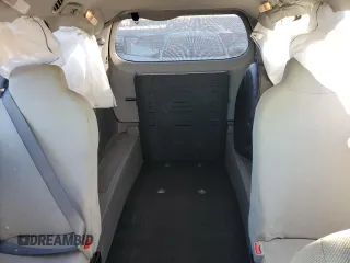 2017 Toyota Sienna L z VIN 5TDZZ3DC7HS881839, wystawiony jako Copart lot #42113965 z przebiegiem 73 828 mil mil oraz Szkoda całkowita • Salvage title. Historia ofert i sprzedaży dostępna na DreamBid. Obrazek 10.