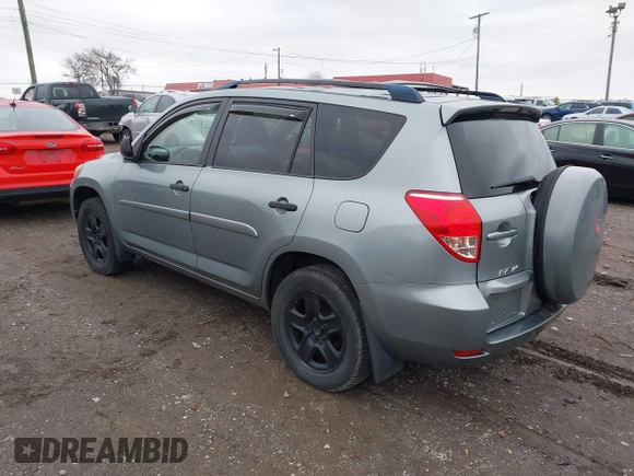 2007 Toyota RAV4 with VIN JTMZD33V475060428, listed as a IAAI auction lot 41565817 with Not Provided miles. Bid and sale history available at carsss.com. Image 3.