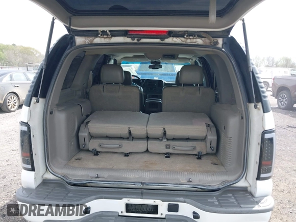 2006 Chevrolet Tahoe Z71 with VIN 1GNEK13T76R166684, listed as a IAAI auction lot 41898163 with 278,042 mi miles. Bid and sale history available at carsss.com. Image 17.