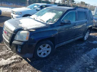 2013 GMC Terrain SLE with VIN 2GKFLTEK9D6348944, listed as a IAAI auction lot 41425360 with 999,999 mi miles. Bid and sale history available at carsss.com. Image 2.