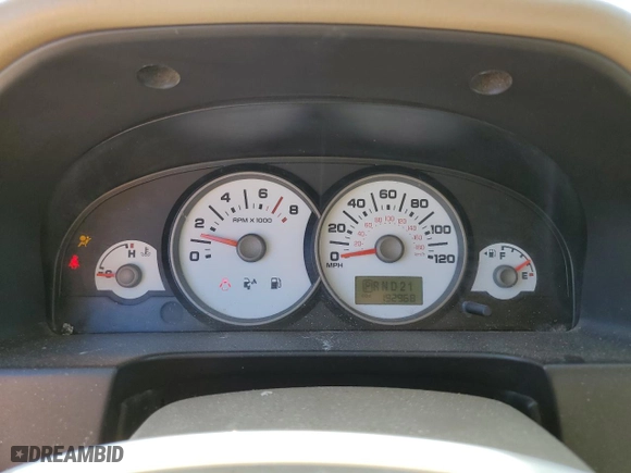 2007 Ford Escape XLT with VIN 1FMYU931X7KA43075, listed as a Copart auction lot 47360055 with 192,968 mi miles and Salvage Title. Bid and sale history available at carsss.com. Image 9.
