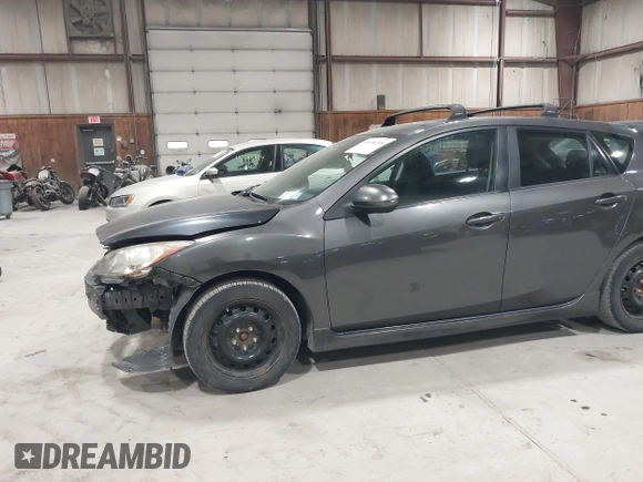 2011 Mazda Mazda3 s Sport with VIN JM1BL1K63B1467613, listed as a IAAI auction lot 41696255 with 162,768 mi miles. Bid and sale history available at carsss.com. Image 14.
