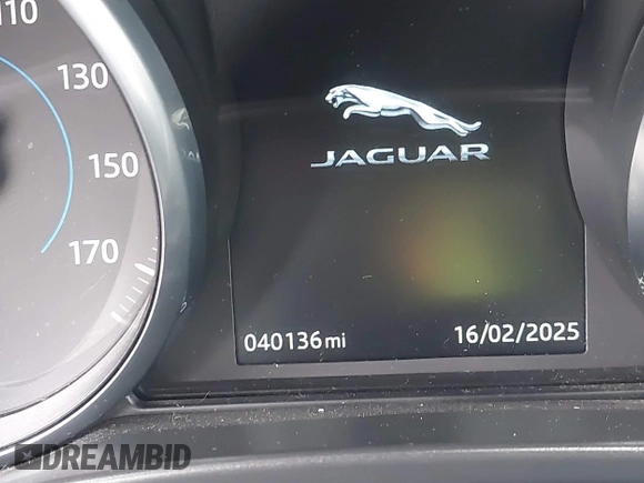 2017 Jaguar XE 25t Premium with VIN SAJAD4BG0HA975017, listed as a IAAI auction lot 41589536 with 40,136 mi miles. Bid and sale history available at carsss.com. Image 14.
