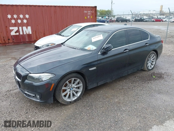2015 BMW 5 Series 535i xDrive with VIN WBA5B3C59FD545279, listed as a IAAI auction lot 41810032 with 122,936 mi miles. Bid and sale history available at carsss.com. Image 2.