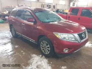 2014 Nissan Pathfinder S with VIN 5N1AR2MM4EC630270, listed as a IAAI auction lot 41718187 with 110,360 mi miles. Bid and sale history available at carsss.com. Image 1.