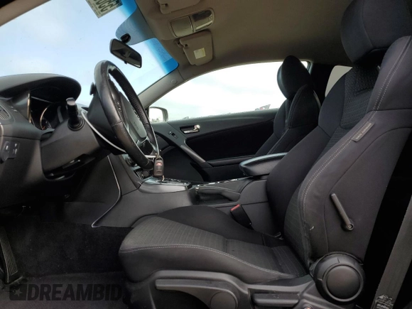 2012 Hyundai Genesis Coupe 2.0T с VIN KMHHT6KD4CU070851, выставлен на аукционе Copart как лот 55097465 с пробегом 143 971 миль миль и Списание • Salvage title. История ставок и продаж доступна на DreamBid. Изображение 7.