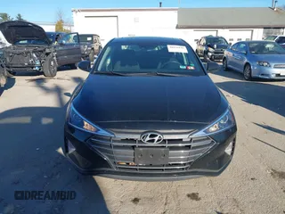 2020 Hyundai Elantra Value Edition z VIN KMHD84LF7LU046810, wystawiony jako IAAI lot #40958846 z przebiegiem 71 778 mil mil oraz . Historia ofert i sprzedaży dostępna na DreamBid. Obrazek 12.