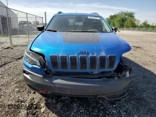 2019 Jeep Cherokee Trailhawk with VIN 1C4PJMBX9KD393862, listed as a Copart auction lot 56695905 with 64,334 mi miles and Salvage title. Bid and sale history available at DreamBid. Image 5.