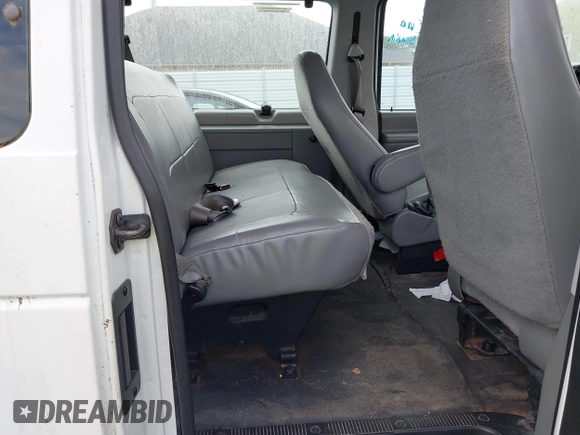 2003 Ford Econoline Passenger XL с VIN 1FBNE31L13HB41347, выставлен на аукционе IAAI как лот 42448319 с пробегом 58 602 миль миль и . История ставок и продаж доступна на DreamBid. Изображение 8.