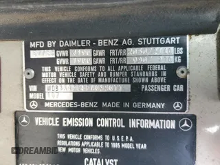 1985 Mercedes-Benz 380 z VIN WDBBA45C8FA035077, wystawiony jako Copart lot #57941015 z przebiegiem 127 403 mil mil oraz Tytuł czysty. Historia ofert i sprzedaży dostępna na DreamBid. Obrazek 12.