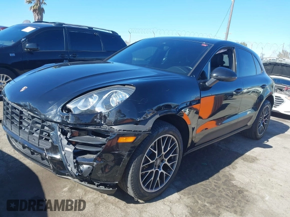 2018 Porsche Macan with VIN WP1AA2A54JLB04139, listed as a IAAI auction lot 41304595 with 53,012 mi miles and . Bid and sale history available at DreamBid. Image 18.