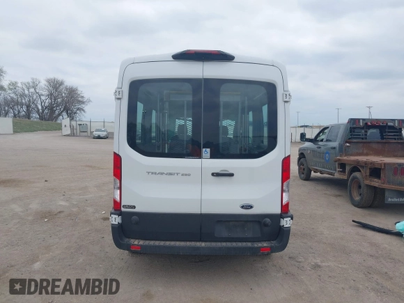 2019 Ford Transit with VIN 1FTYR2CM3KKA06742, listed as a IAAI auction lot 42062863 with 96,461 mi miles. Bid and sale history available at carsss.com. Image 17.