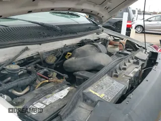 2008 Ford Econoline Cargo Commercial z VIN 1FTNS24L68DA24209, wystawiony jako IAAI lot #41206100 z przebiegiem 211 288 mil mil oraz . Historia ofert i sprzedaży dostępna na DreamBid. Obrazek 21.