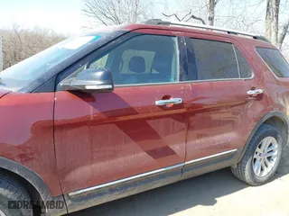 2014 Ford Explorer XLT with VIN 1FM5K8D81EGC50601, listed as a IAAI auction lot 41791652 with 194,775 mi miles. Bid and sale history available at carsss.com. Image 14.