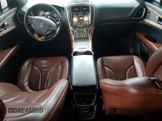 2016 Lincoln MKX Reserve with VIN 2LMTJ8LP4GBL78736, listed as a Copart auction lot 53084845 with 101,937 mi miles and Salvage title. Bid and sale history available at DreamBid. Image 8.