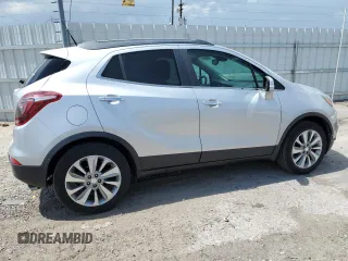 2017 Buick Encore Preferred z VIN KL4CJASB0HB016952, wystawiony jako Copart lot #58960615 z przebiegiem 67 240 mil mil oraz Czysty tytuł • Clean title. Historia ofert i sprzedaży dostępna na DreamBid. Obrazek 3.