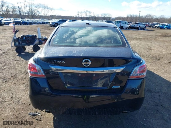 2014 Nissan Altima 2.5 S with VIN 1N4AL3AP7EC157688, listed as a IAAI auction lot 41443153 with NaN miles. Bid and sale history available at carsss.com. Image 16.