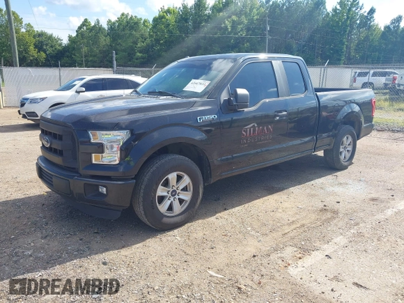 2015 Ford F-150 XL with VIN 1FTEX1C88FKE45401, listed as a IAAI auction lot 42667833 with 250,866 mi miles and . Bid and sale history available at DreamBid. Image 17.