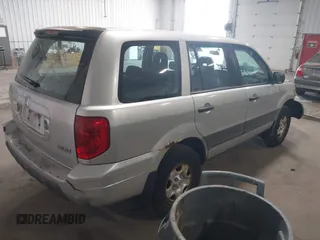 2004 Honda Pilot LX z VIN 2HKYF18154H587485, wystawiony jako IAAI lot #42407918 z przebiegiem 239 172 mil mil oraz . Historia ofert i sprzedaży dostępna na DreamBid. Obrazek 4.