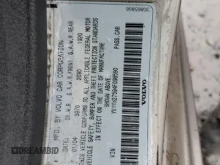 2004 Volvo V40 z VIN YV1VW27594F098590, wystawiony jako Copart lot #84892094 z przebiegiem Nie podano mil oraz Szkody całkowita. Historia ofert i sprzedaży dostępna na DreamBid. Obrazek 15.