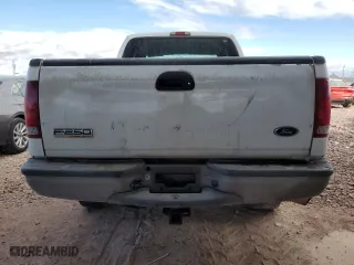 2006 Ford Super Duty F-250 XL with VIN 1FTSX21P16EB83027, listed as a Copart auction lot 47947635 with 172,005 mi miles and Salvage Title. Bid and sale history available at carsss.com. Image 6.