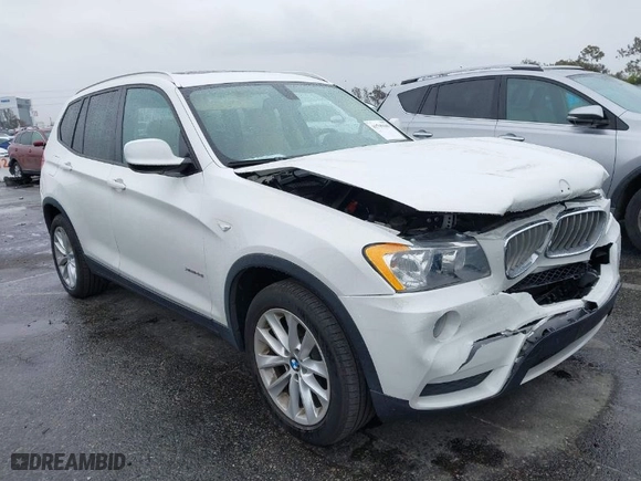 2013 BMW X3 xDrive28i with VIN 5UXWX9C52D0A16547, listed as a IAAI auction lot 41799109 with 118,201 mi miles. Bid and sale history available at carsss.com. Image 1.