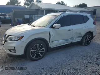 2020 Nissan Rogue SL with VIN 5N1AT2MT5LC751654, listed as a Copart auction lot 82113304 with 97,492 mi miles and Salvage Title. Bid and sale history available at carsss.com. Image 1.