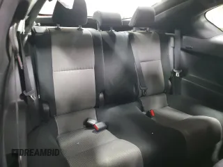 2014 Scion tC z VIN JTKJF5C71E3072025, wystawiony jako Copart lot #51967285 z przebiegiem 187 091 mil mil oraz Szkody całkowita. Historia ofert i sprzedaży dostępna na DreamBid. Obrazek 10.