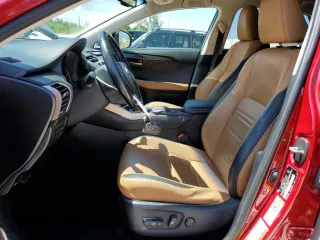 2016 Lexus NX 200t с VIN JTJYARBZ5G2049920, выставлен на аукционе Copart как лот 61825855 с пробегом 108 827 миль миль и Списание • Salvage title. История ставок и продаж доступна на DreamBid. Изображение 7.