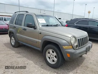2007 Jeep Liberty Sport with VIN 1J8GL48K87W668941, listed as a IAAI auction lot 42118751 with 194,411 mi miles. Bid and sale history available at carsss.com. Image 1.