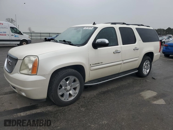 2008 GMC Yukon XL SLT 4SB z VIN 1GKFC16078R204417, wystawiony jako Copart lot #49478375 z przebiegiem 275 713 mil mil oraz Szkoda całkowita • Salvage title. Historia ofert i sprzedaży dostępna na DreamBid. Obrazek 1.
