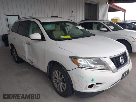 2014 Nissan Pathfinder SV with VIN 5N1AR2MN4EC716333, listed as a IAAI auction lot 41914147 with 159,987 mi miles. Bid and sale history available at carsss.com. Image 6.