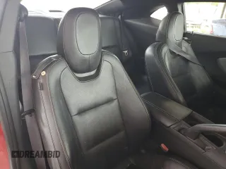 2010 Chevrolet Camaro 2LT z VIN 2G1FG1EV8A9163379, wystawiony jako Copart lot #58798785 z przebiegiem 140 916 mil mil oraz Czysty tytuł • Clean title. Historia ofert i sprzedaży dostępna na DreamBid. Obrazek 10.