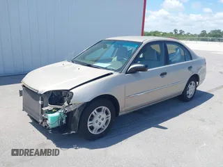 2001 Honda Civic LX with VIN 2HGES16521H610022, listed as a IAAI auction lot 42077819 with 155,570 mi miles. Bid and sale history available at carsss.com. Image 2.