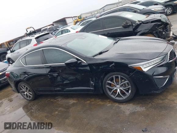 2022 Acura ILX Premium with VIN 19UDE2F71NA000613, listed as a IAAI auction lot 42179140 with 44,033 mi miles and . Bid and sale history available at DreamBid. Image 13.