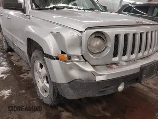 2012 Jeep Patriot Sport with VIN 1C4NJRBB4CD520348, listed as a IAAI auction lot 41378088 with 287,637 mi miles. Bid and sale history available at carsss.com. Image 6.