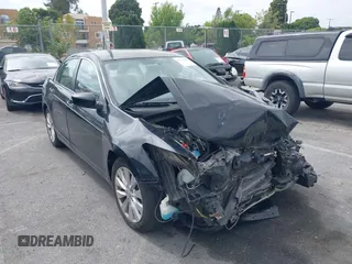 2011 Honda Accord LX z VIN 1HGCP2F37BA071880, wystawiony jako IAAI lot #42179068 z przebiegiem 213 230 mil mil oraz . Historia ofert i sprzedaży dostępna na DreamBid. Obrazek 1.