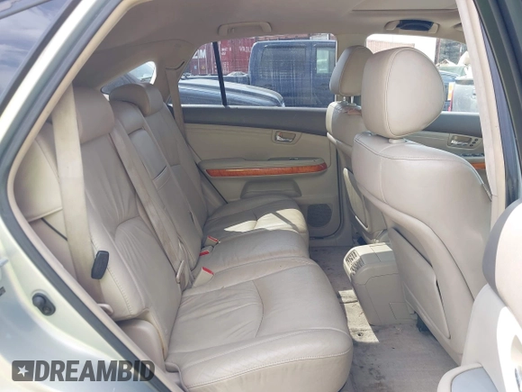 2006 Lexus RX with VIN 2T2GA31U16C051211, listed as a IAAI auction lot 42147731 with 221,584 mi miles. Bid and sale history available at carsss.com. Image 8.