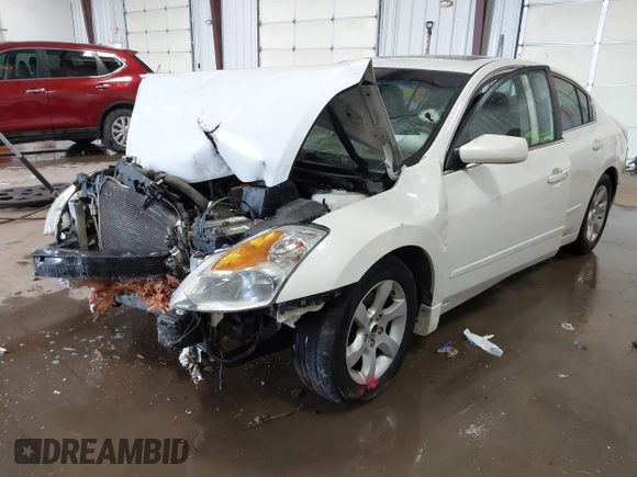 2009 Nissan Altima 2.5 S with VIN 1N4AL21E19N462641, listed as a IAAI auction lot 41353396 with 171,075 mi miles. Bid and sale history available at carsss.com. Image 2.