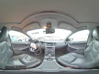2015 Volvo V60 T5 z VIN YV4612HK7F1000537, wystawiony jako Copart lot #84033744 z przebiegiem 76 563 mil mil oraz Szkoda całkowita • Salvage title. Historia ofert i sprzedaży dostępna na DreamBid. Obrazek 16.